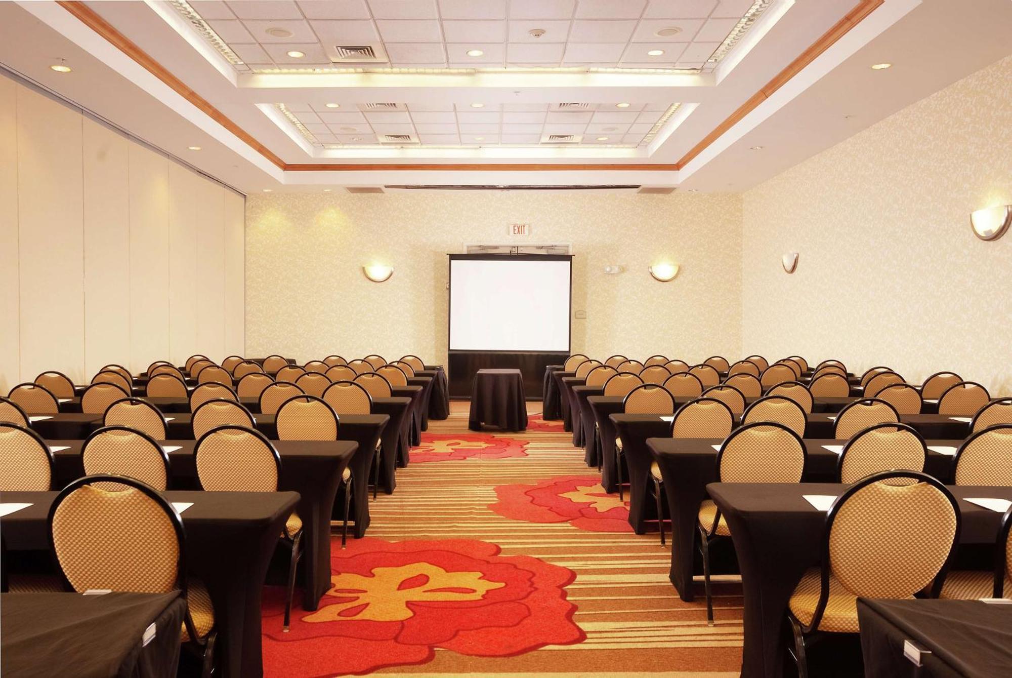 Hilton Garden Inn Atlanta Airport/Millenium Center College Park Buitenkant foto